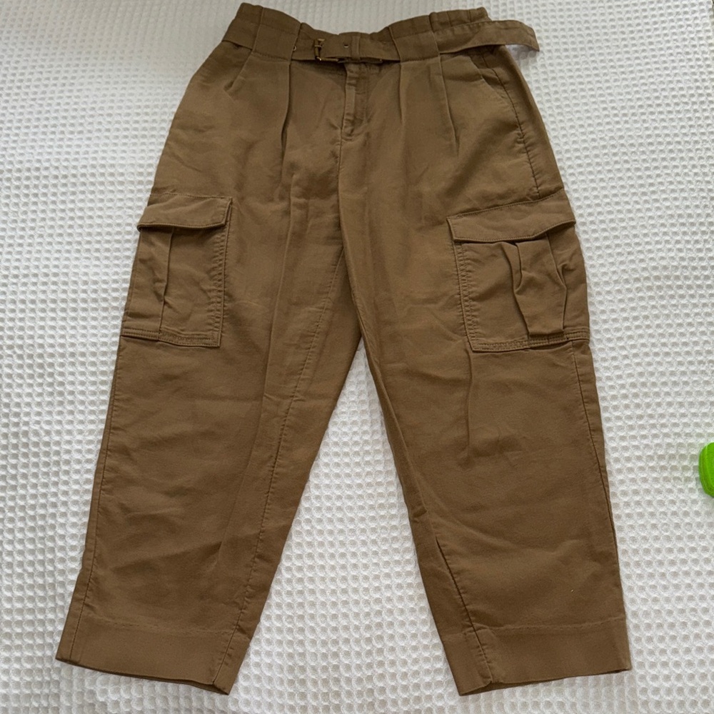 Banana Republic Voyage Cargo Pant Khaki EUC 6P